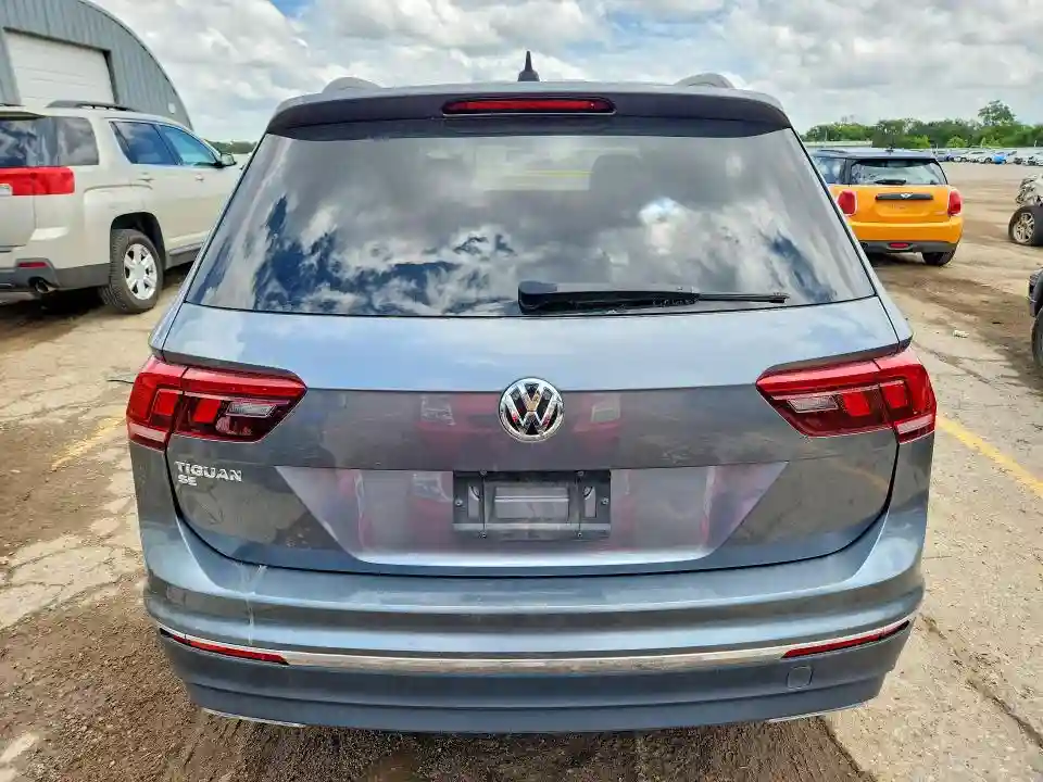 3VV3B7AX1MM071370 2021 VOLKSWAGEN TIGUAN-5