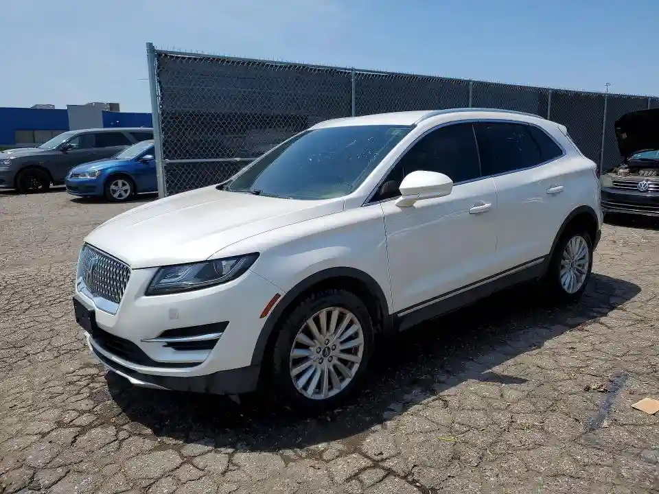 5LMCJ1D98KUL15593 2019 LINCOLN MKZ-0