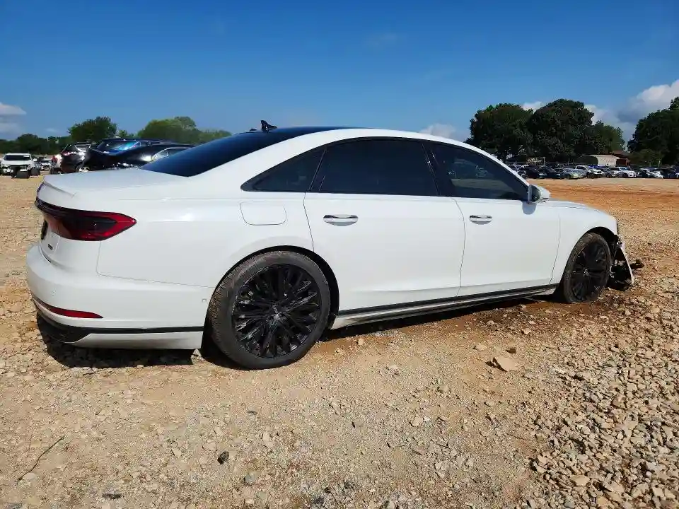 WAU8DAF89KN013116 2019 AUDI A8-2