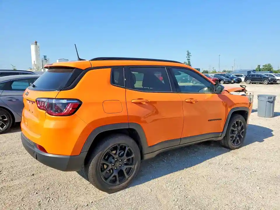 3C4NJDBN3TT179421 2026 JEEP COMPASS-2