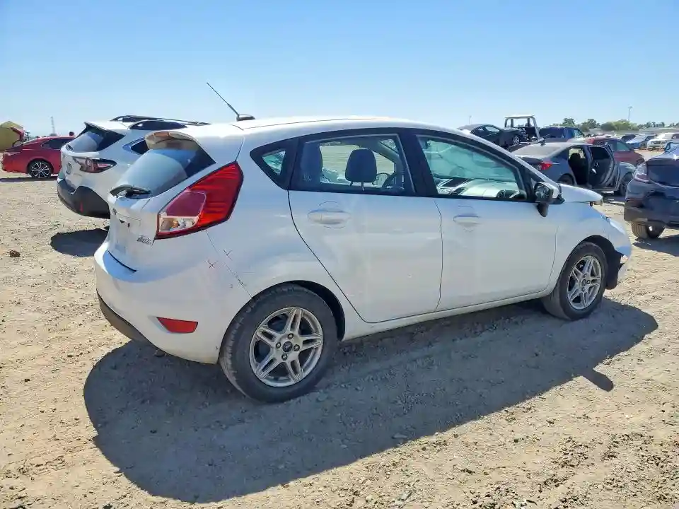 3FADP4EJ5JM115610 2018 FORD FIESTA-2