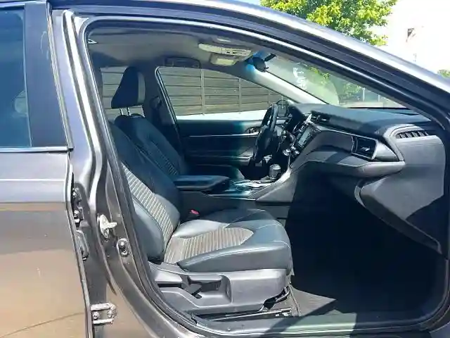 4T1B11HK6KU794401 2019 TOYOTA CAMRY-4
