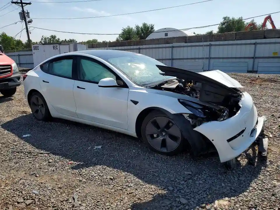 5YJ3E1EA8NF357084 2022 TESLA MODEL 3-3