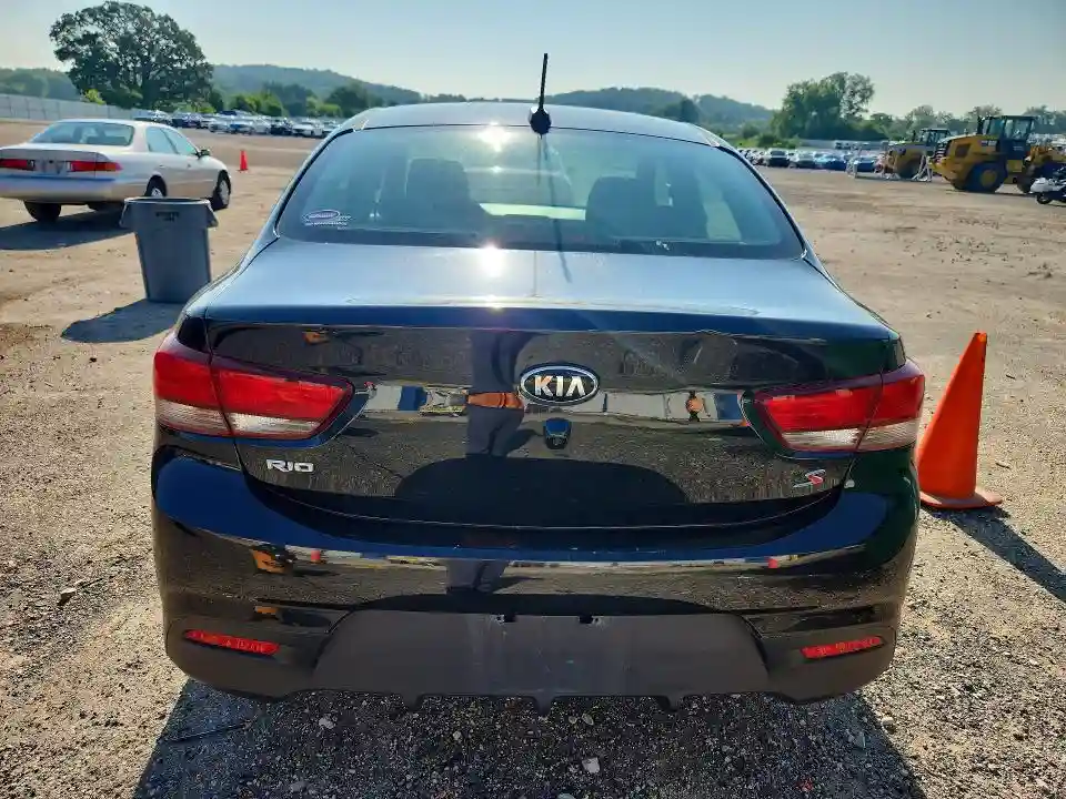 3KPA24AB5JE113859 2018 KIA RIO-5