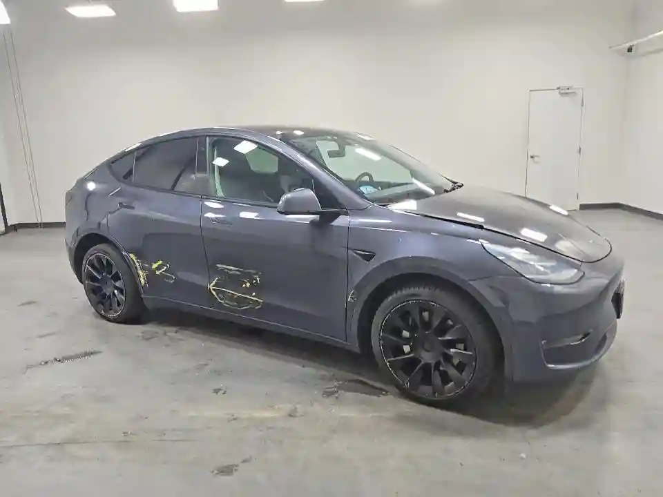 5YJYGDEE2MF199599 2021 TESLA MODEL Y-3