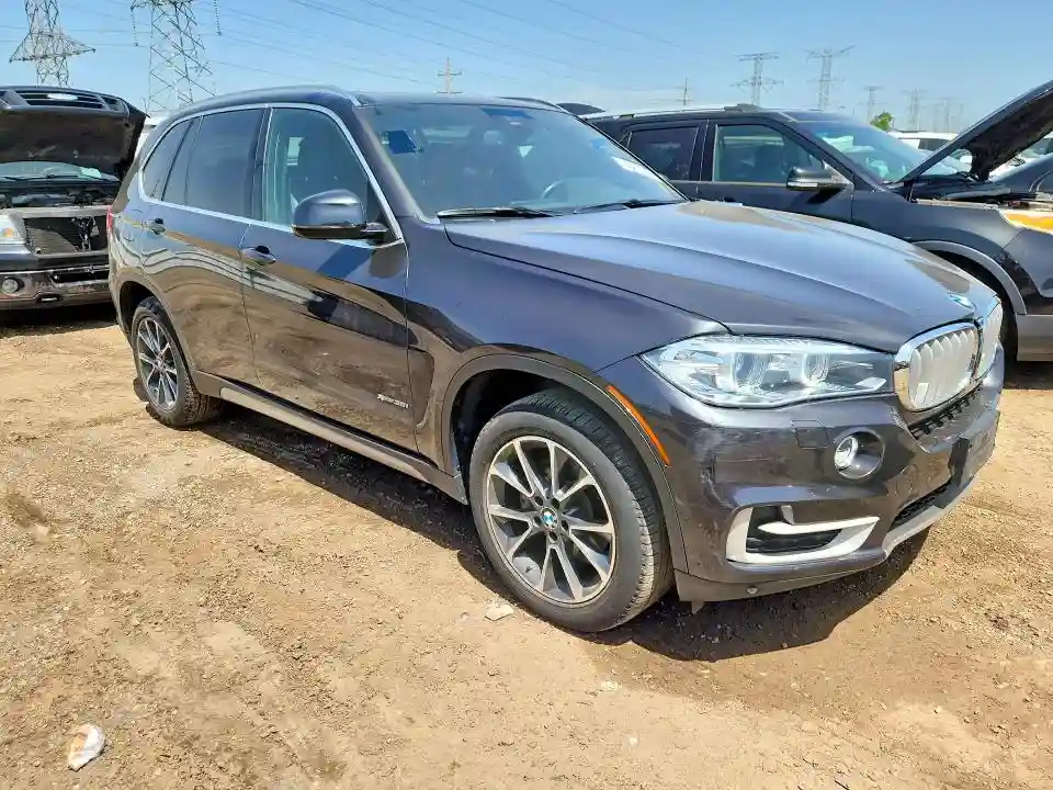 5UXKR0C3XH0V77052 2017 BMW X5-3