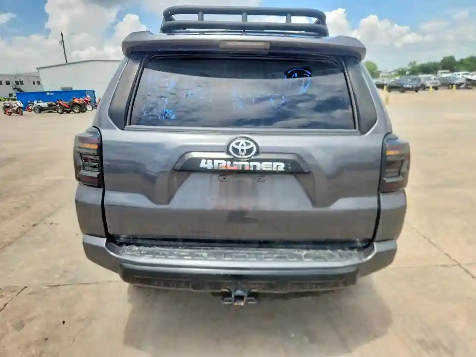 JTELU5JR2N5973950 2022 TOYOTA 4RUNNER-5
