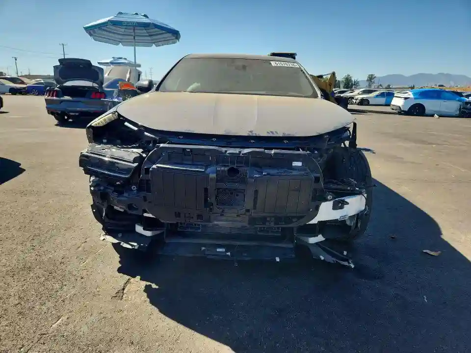 WBA23EH01RCR02909 2024 BMW 7 SERIES-4