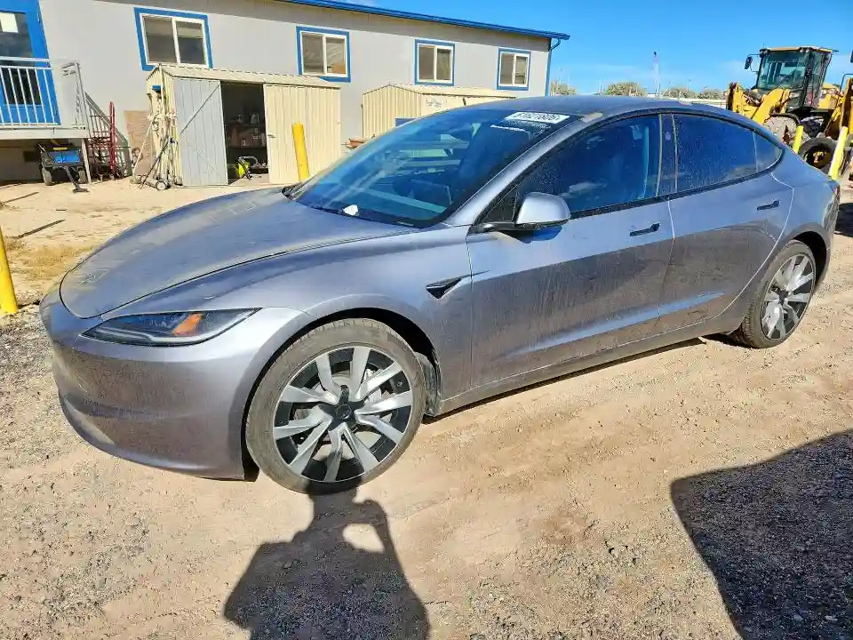 5YJ3E1EB0SF996757 2025 TESLA MODEL 3-0