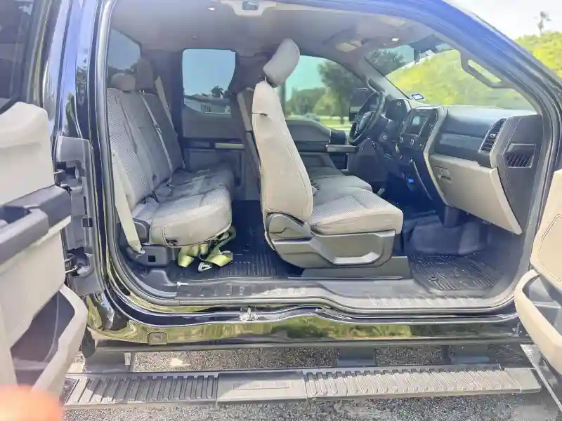 1FD0X4GTXKEC11663 2019 FORD F350-5