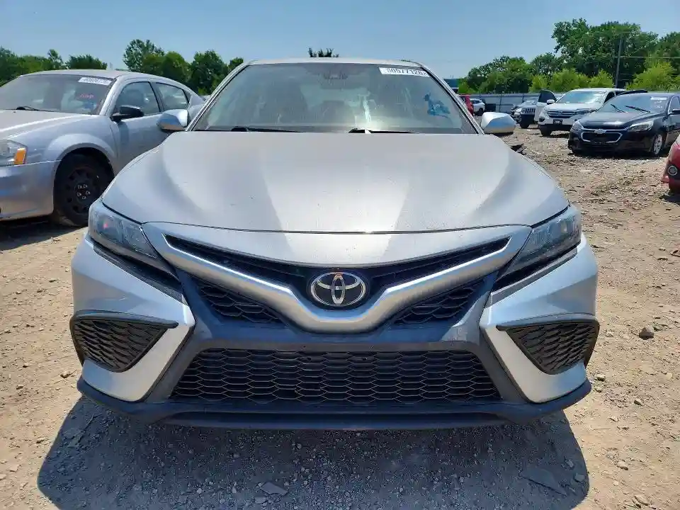 4T1G11AKXMU565223 2021 TOYOTA CAMRY-4
