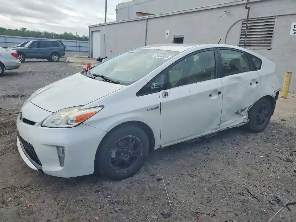 JTDKN3DU9F1879459 2015 TOYOTA PRIUS-0