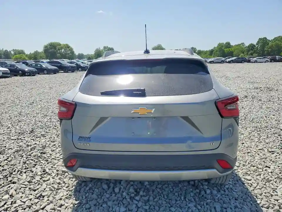 KL77LHEPXSC294838 2025 CHEVROLET TRAX-5