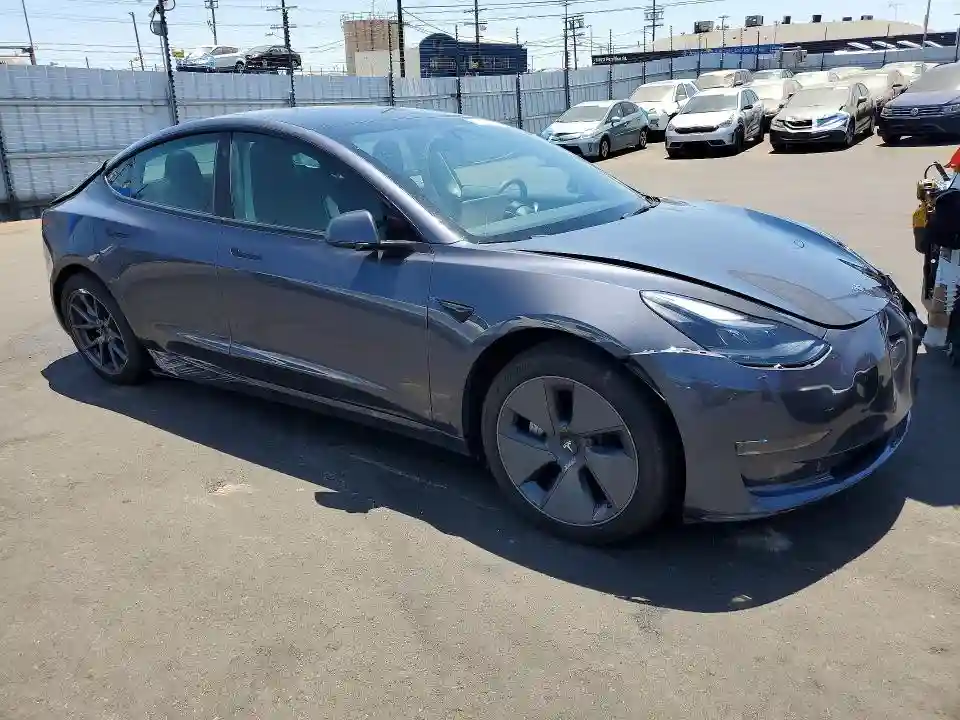 5YJ3E1EA0PF712946 2023 TESLA MODEL 3-3