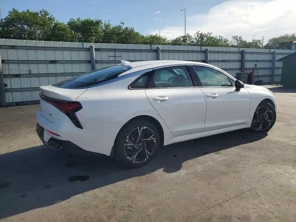 KNAG64J70T5412455 2026 KIA K5-2