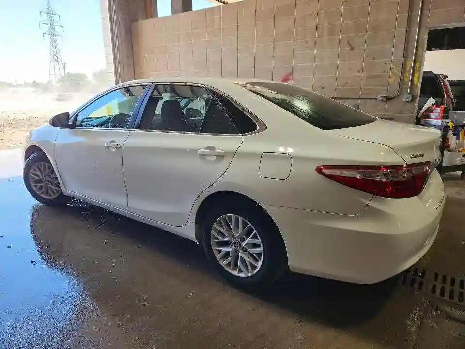 4T1BF1FK8GU159904 2016 TOYOTA CAMRY-1