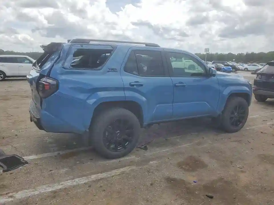 JTEVA5BR3S5058357 2025 TOYOTA 4RUNNER-2