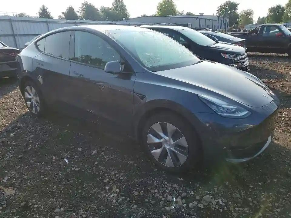 7SAYGDEE6NF401901 2022 TESLA MODEL Y-3