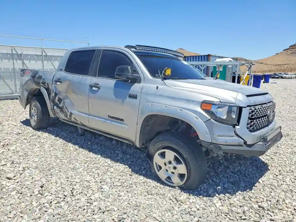 5TFDW5F14HX648585 2017 TOYOTA TUNDRA-3