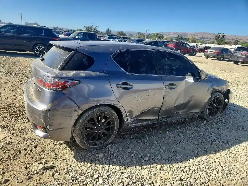 JTHKD5BH4H2288486 2017 LEXUS CT 200-2