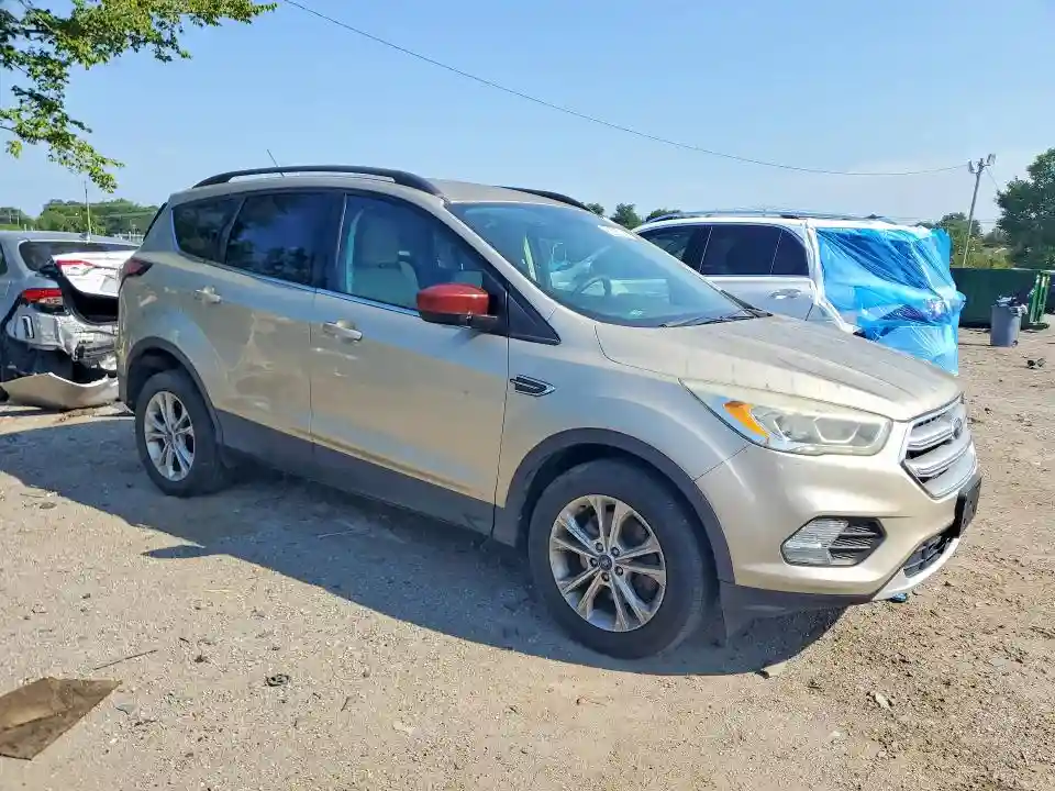 1FMCU9GD3HUC19937 2017 FORD ESCAPE-3