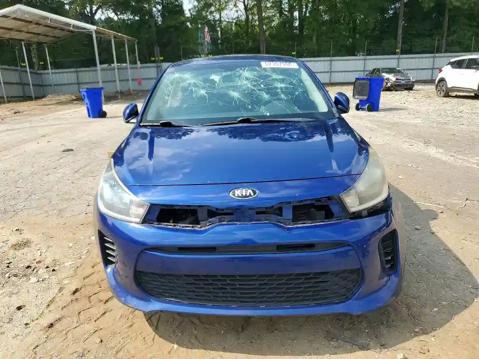 3KPA25AB3JE087297 2018 KIA RIO 5-DOOR-4