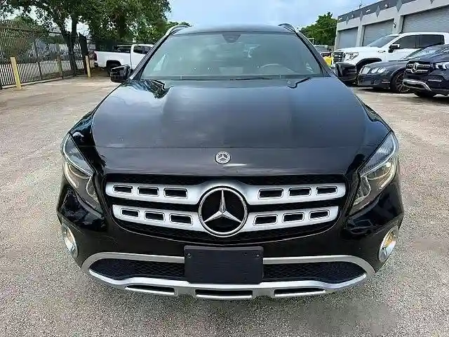 WDCTG4EB7JJ530353 2018 MERCEDES-BENZ GLA-CLASS-4