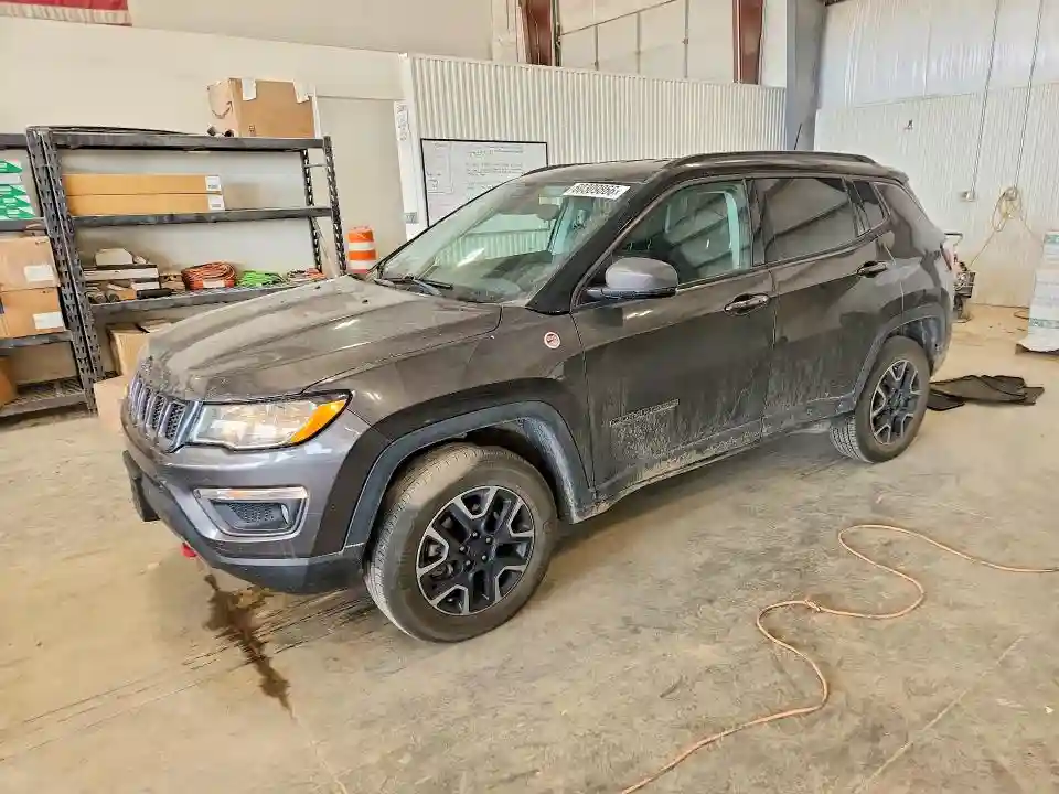 3C4NJDDB3KT627982 2019 JEEP COMPASS-0