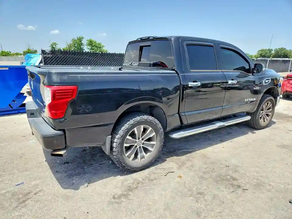 1N6AA1E55HN559258 2017 NISSAN TITAN-2