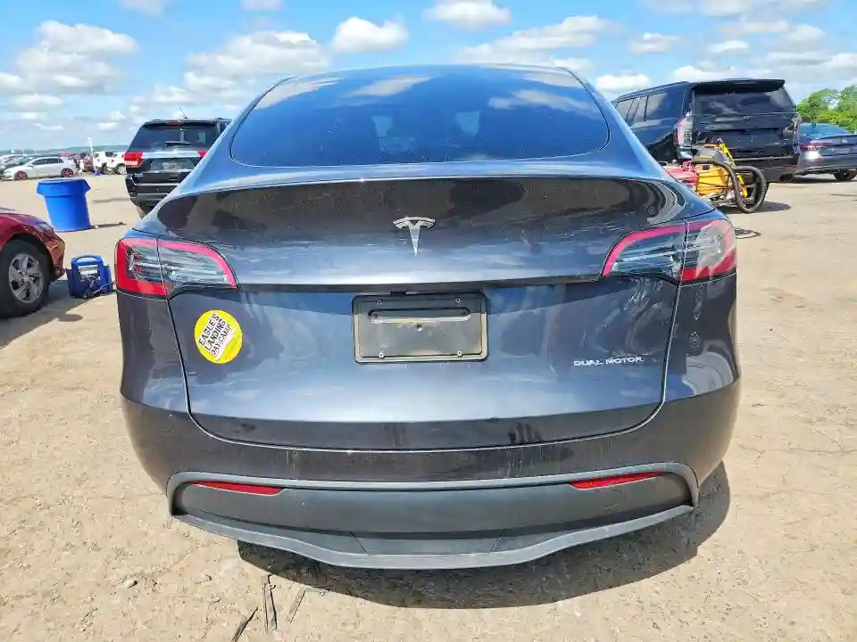 7SAYGDEE6RA330234 2024 TESLA MODEL Y-5