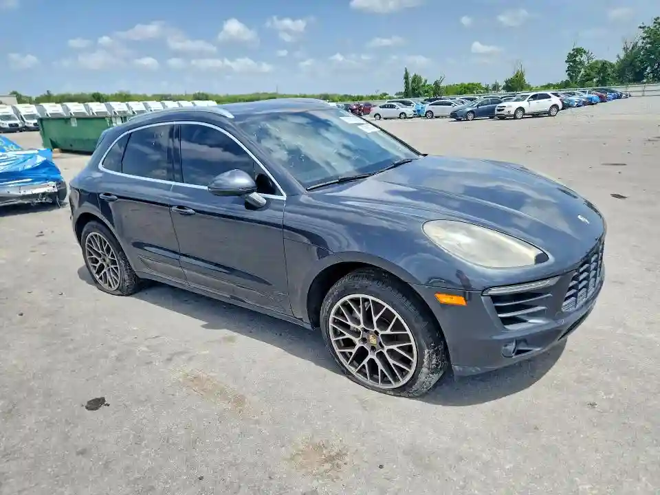 WP1AB2A51HLB14120 2017 PORSCHE MACAN-3