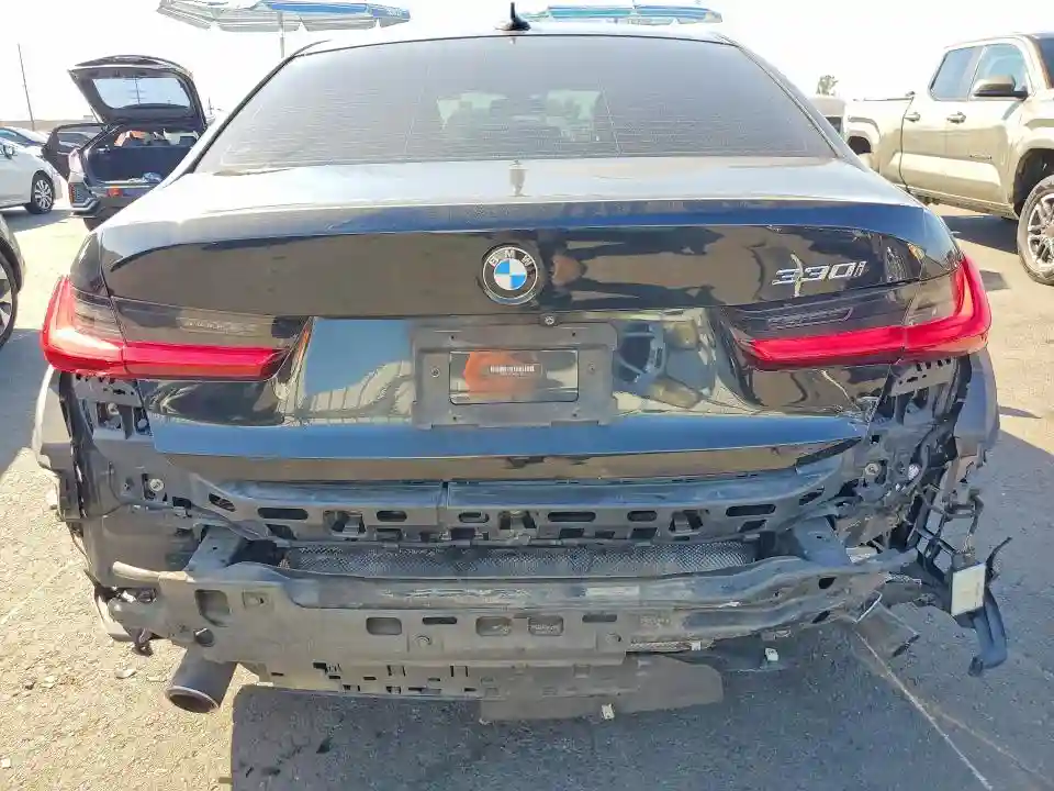 WBA5R1C54KFH13332 2019 BMW 3 SERIES-5