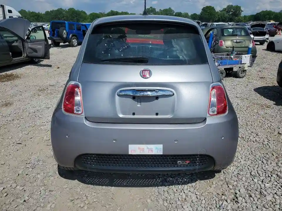 3C3CFFGE4HT565600 2017 FIAT 500-5