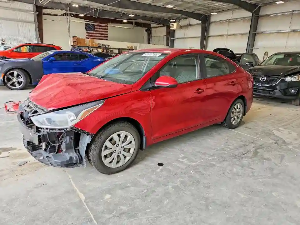 3KPC24A3XJE025259 2018 HYUNDAI ACCENT-0