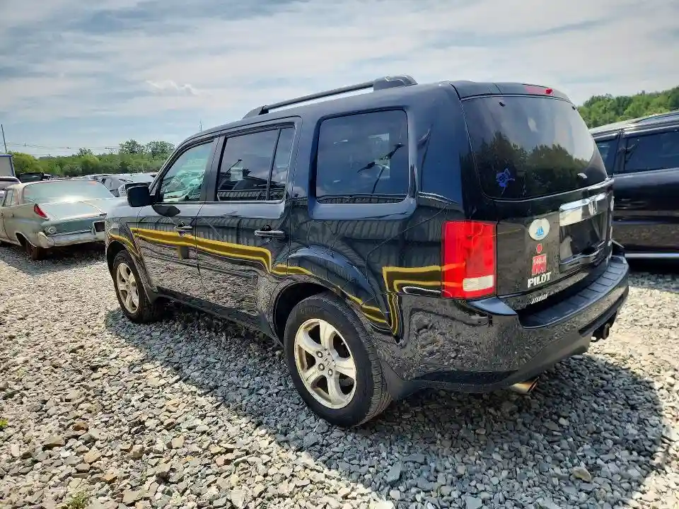 5FNYF4H56FB052865 2015 HONDA PILOT-1