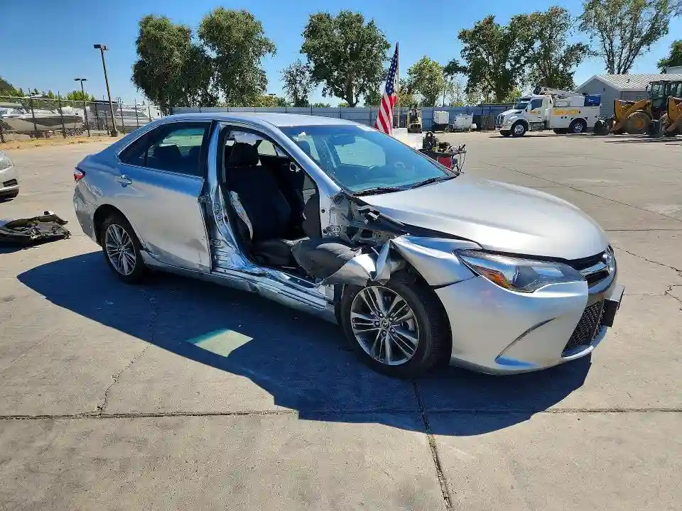 4T1BF1FK7GU525027 2016 TOYOTA CAMRY-3