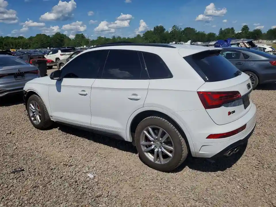 WA1B4AFY3M2104163 2021 AUDI SQ5-1