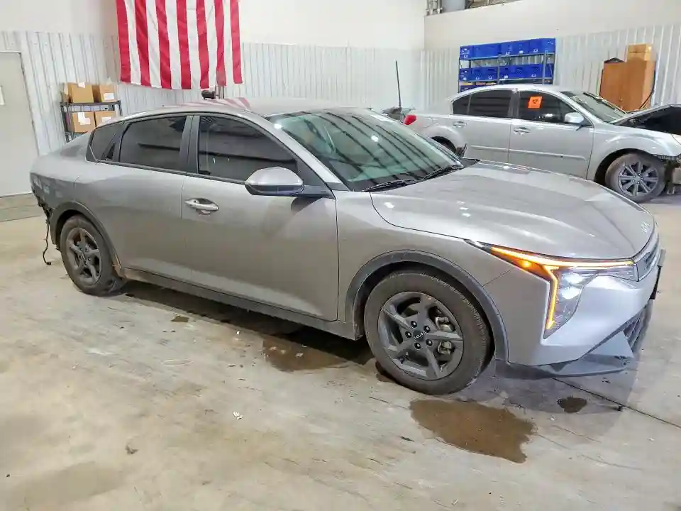 3KPFT4DE5SE238189 2025 KIA K4 LXS-3