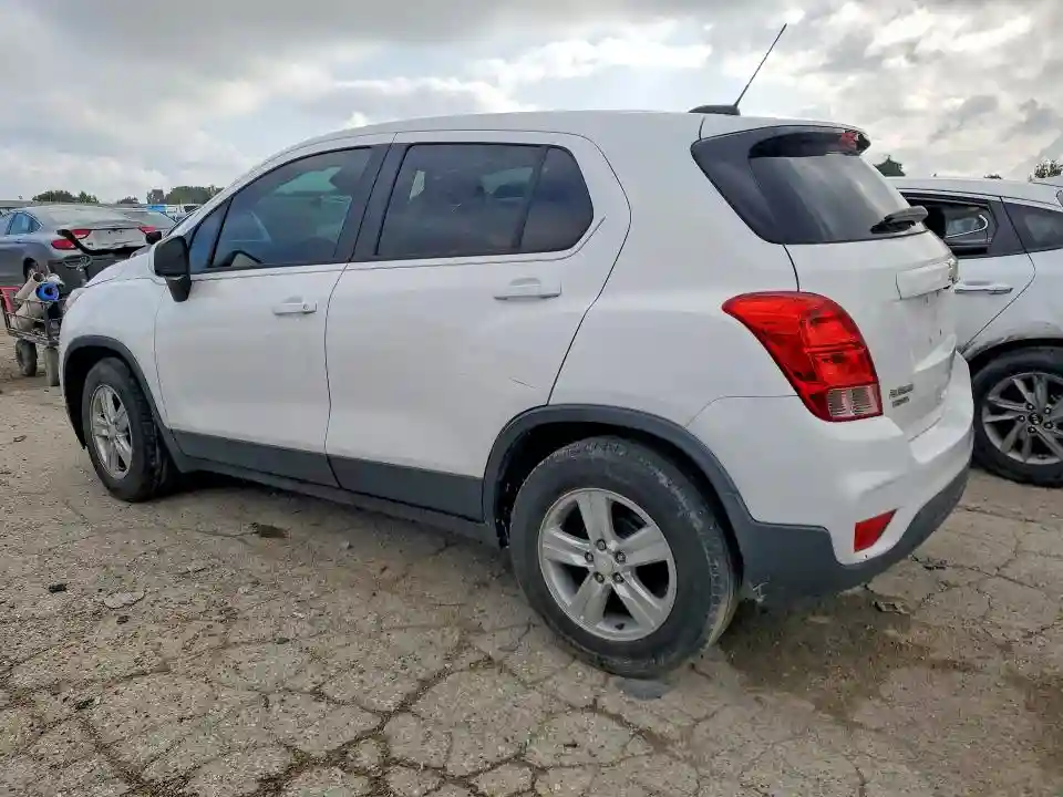 3GNCJKSB4KL385371 2019 CHEVROLET TRAX-1