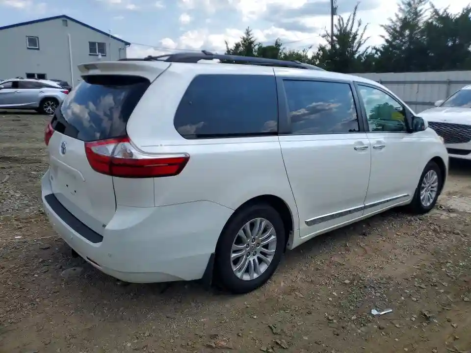 5TDYK3DC1FS608747 2015 TOYOTA SIENNA-2