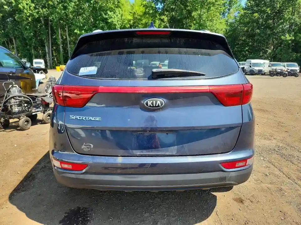 KNDPMCAC9J7446329 2018 KIA SPORTAGE-5