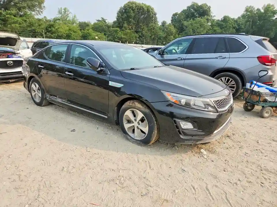 KNAGM4AD6G5095217 2016 KIA OPTIMA-3