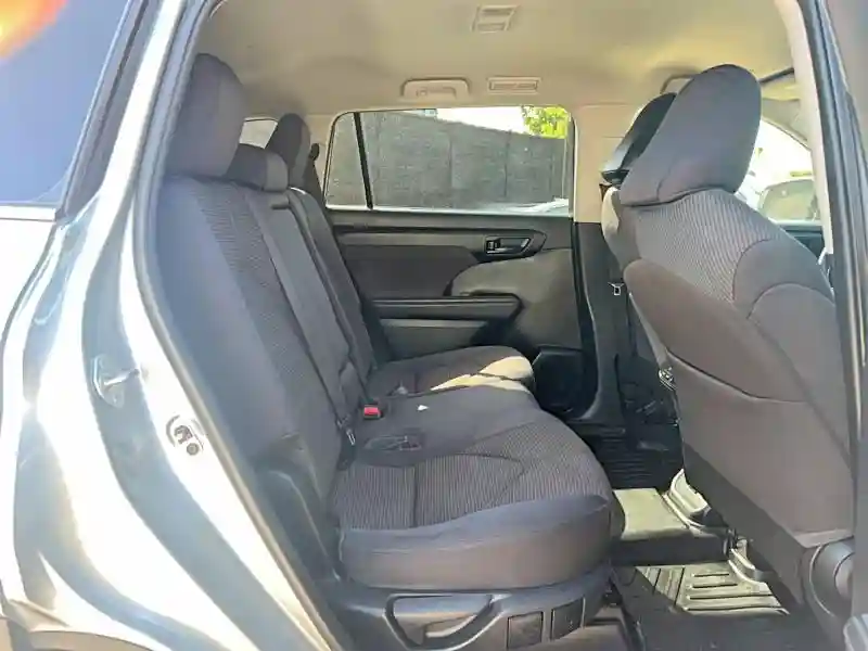 5TDZZRAH3NS107358 2022 TOYOTA HIGHLANDER-5