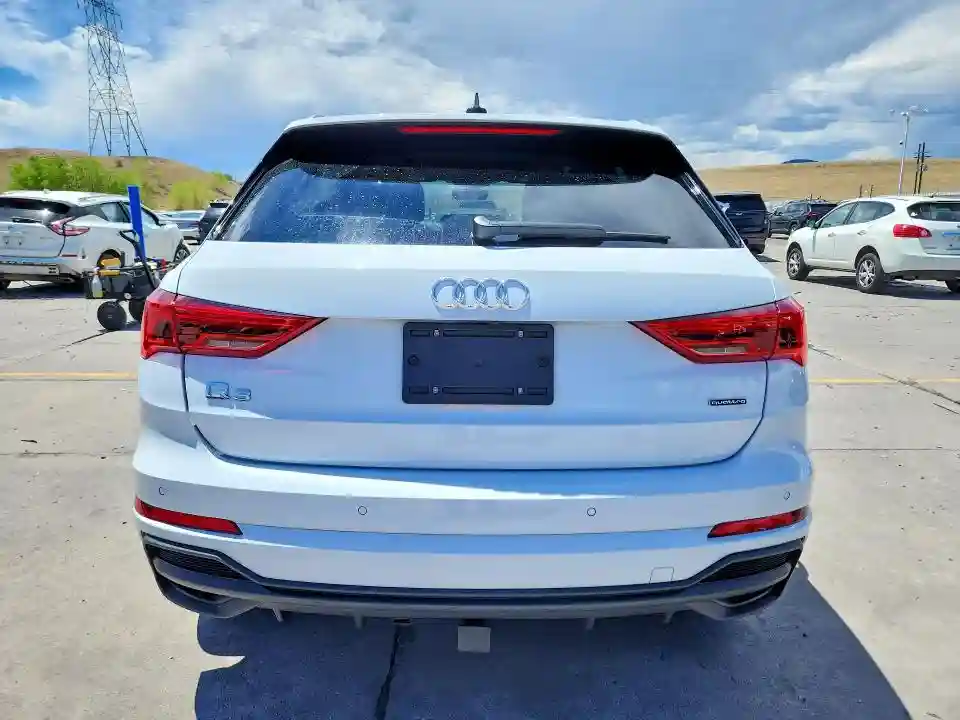 WA1EECF37P1031223 2023 AUDI Q3-5