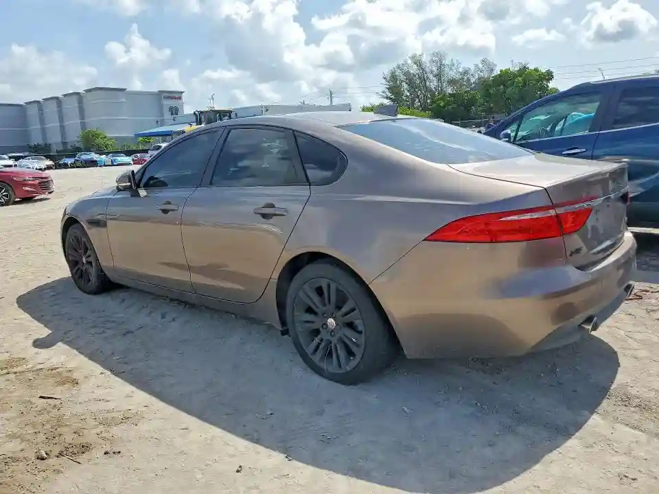 SAJBD4BV0HCY32964 2017 JAGUAR XF-1