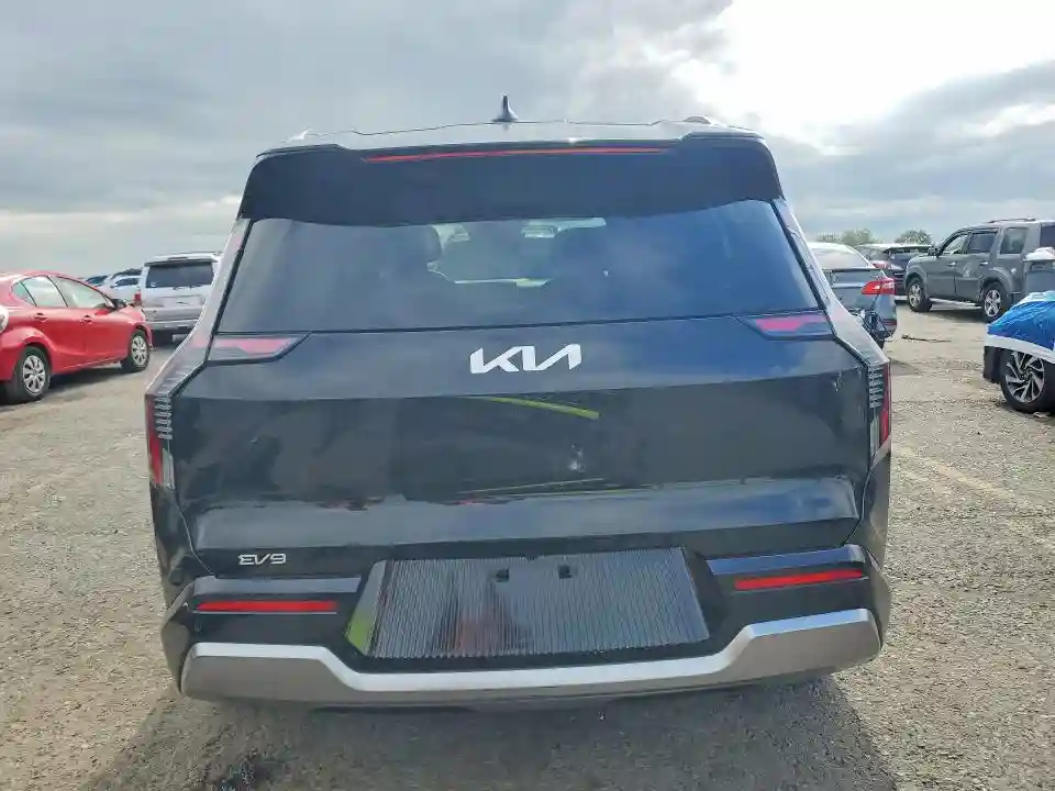 KNDADFS57R6034905 2024 KIA EV9 LAND-5