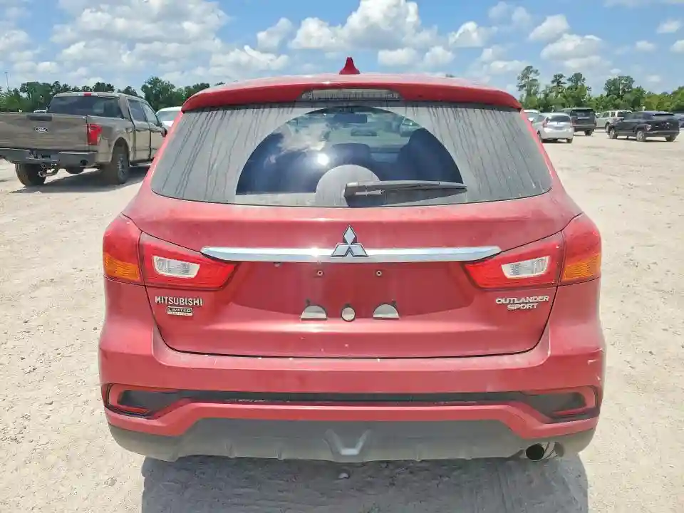 JA4AP3AUXKU024606 2019 MITSUBISHI OUTLANDER-5