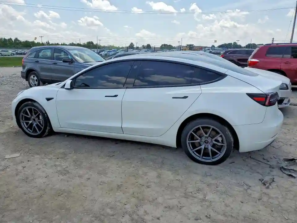 5YJ3E1EA5NF111979 2022 TESLA MODEL 3-1