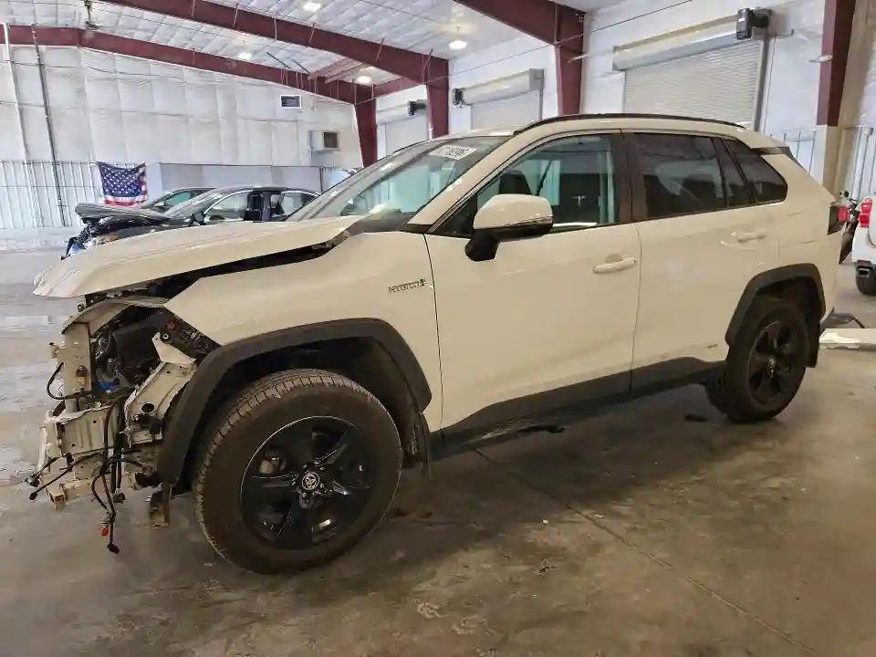 2T3R6RFV3MW006440 2021 TOYOTA RAV4-0