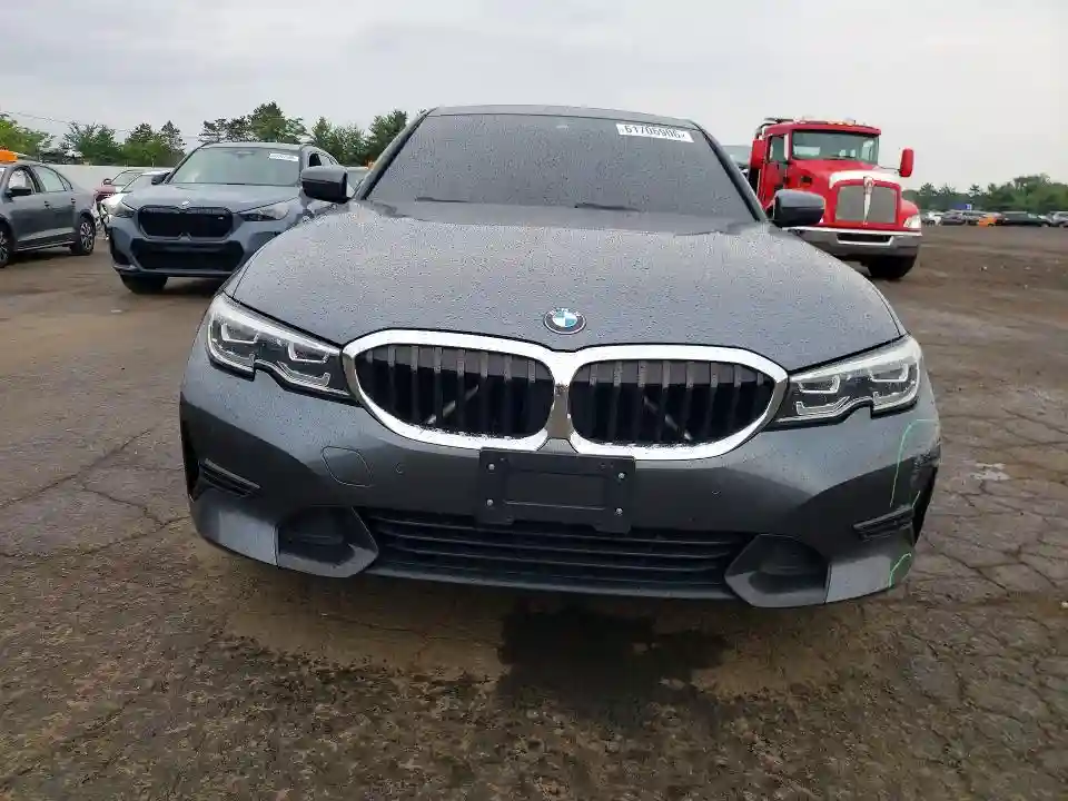 3MW5R7J05M8B93435 2021 BMW 3 SERIES-4